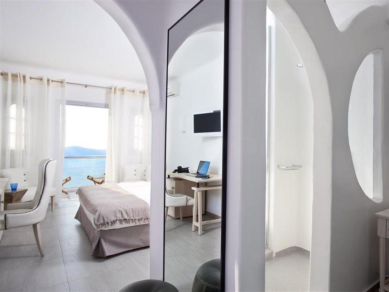 Belvedere Suites Firostefani Exteriér fotografie